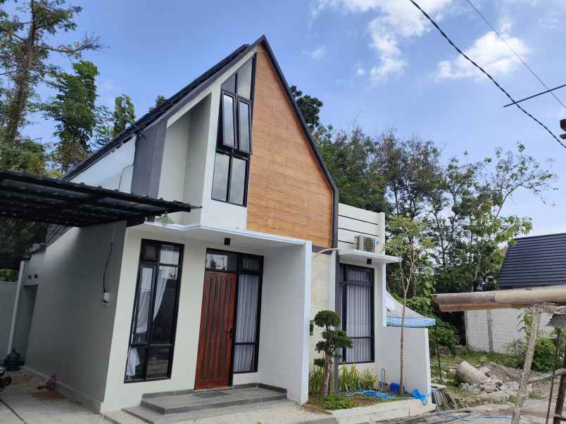 bebas ribet dapatkan rumah modern dengan kanopi gratis