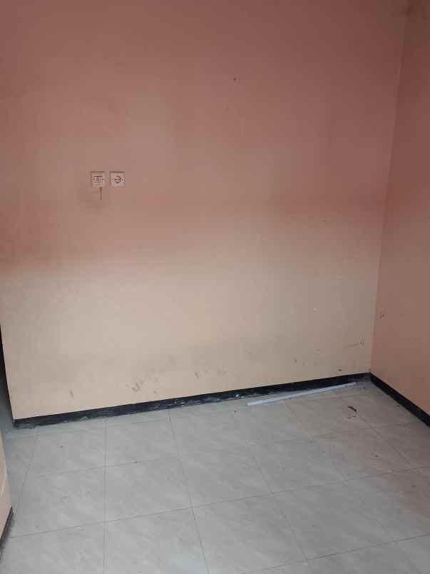 butuh uang dijual cepat