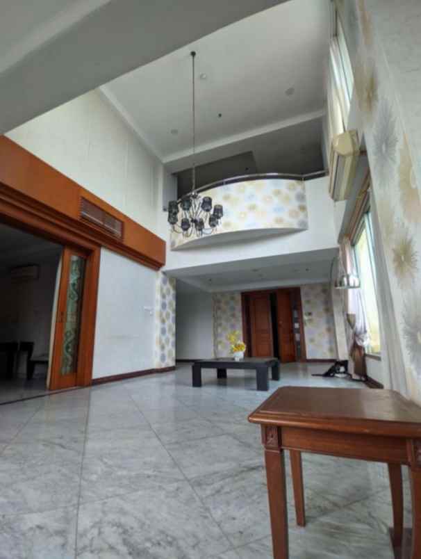 dijual apartemen apartemen oasis