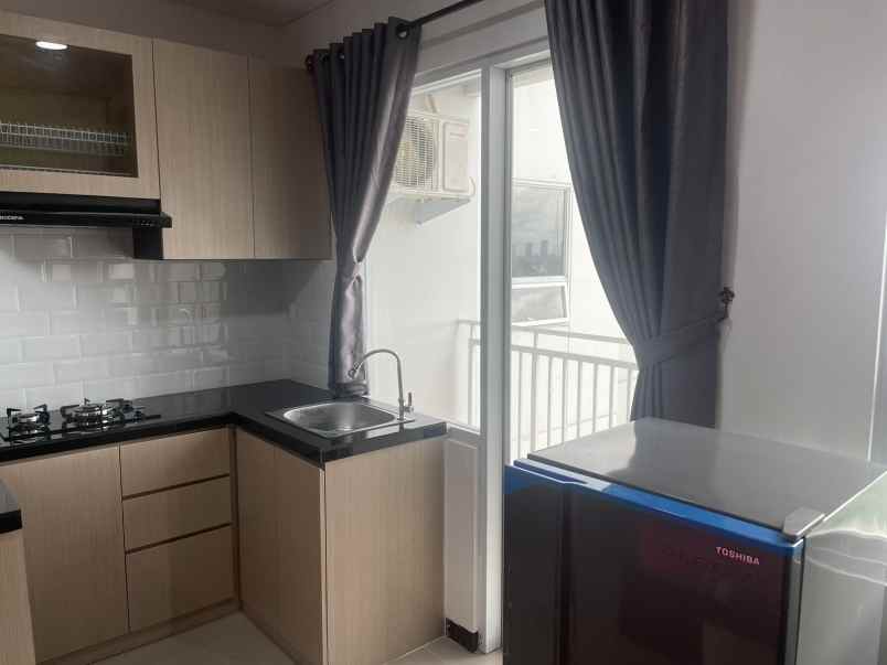 dijual apartemen green lake