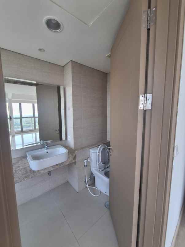 dijual apartemen jalan pantai indah utara