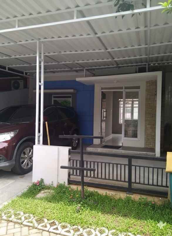 dijual cepat rumah di metland cileungsi sektor 4