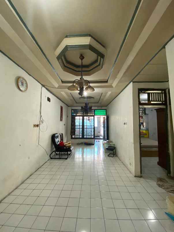 dijual cepat rumah di villa regency ii