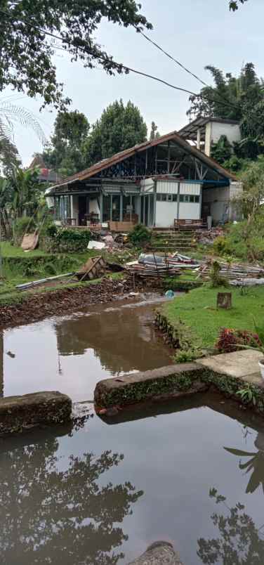 dijual cibulan river cottage lokasi cisarua kab