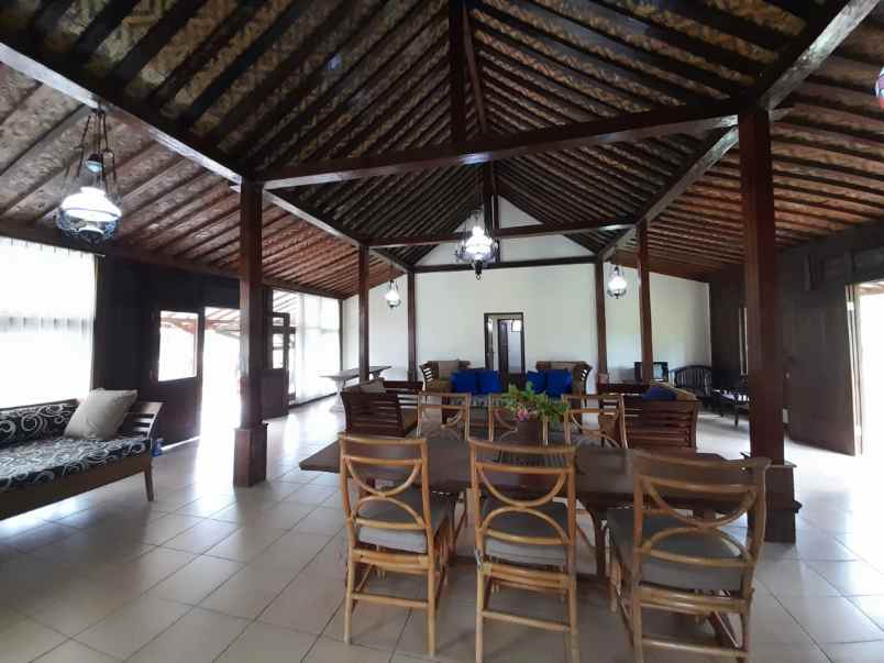 dijual cibulan river cottage lokasi cisarua kab