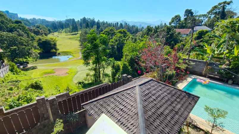 dijual guest house semifurnish unit bagus dago bandung