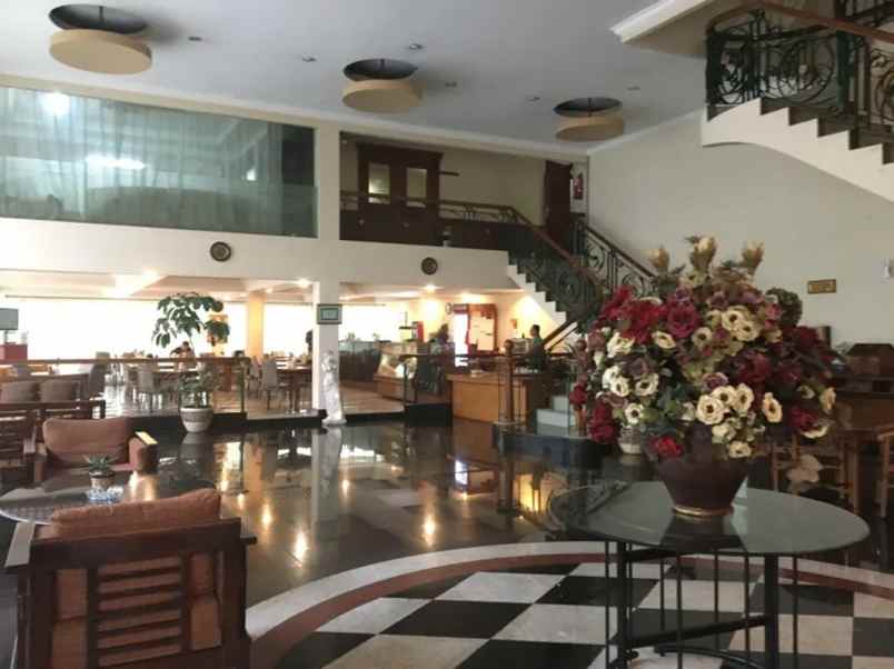 dijual hotel jl jaksa agung suprapto