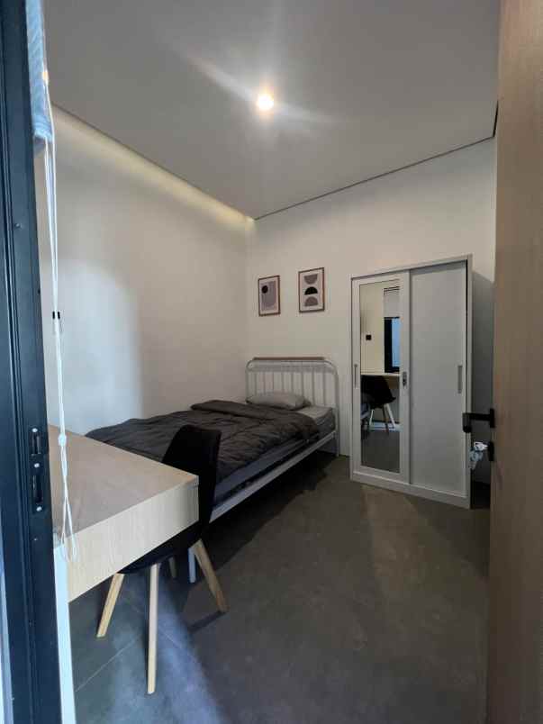 dijual kost jl alpukat condongcatur