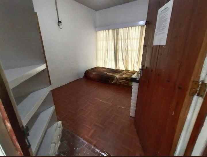 dijual kost jl cihaur no 6 kel dago