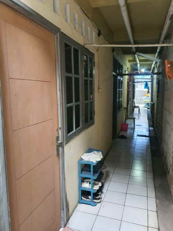 dijual kost kampus stan jurang mangu timur