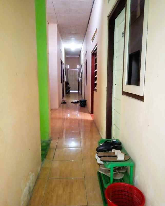 dijual kost karang malang