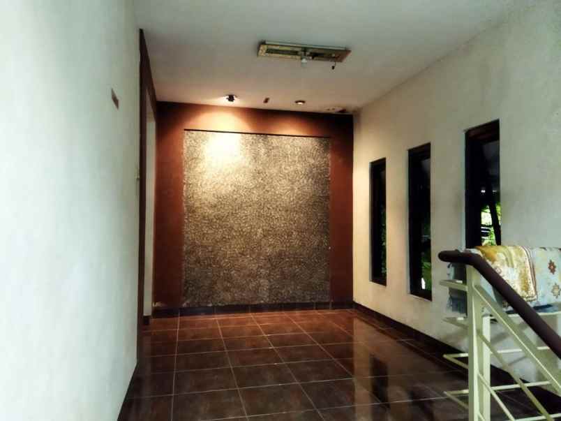 dijual kost kemanggisan