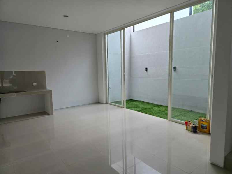 dijual perumahan north west park surabaya