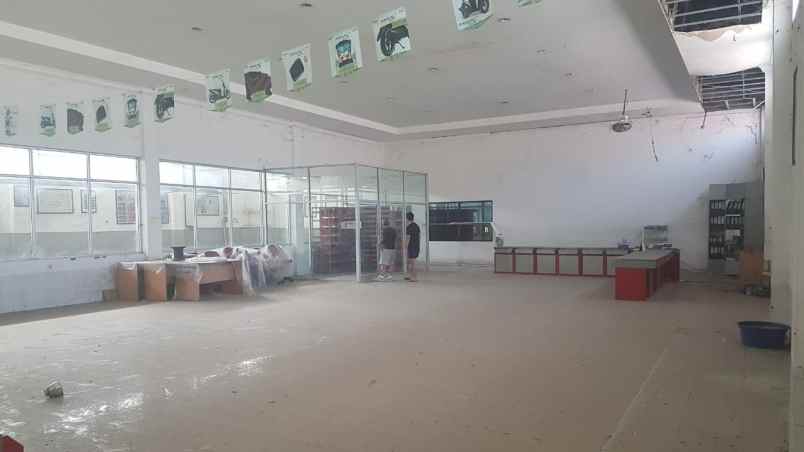 dijual ruko gudang kantor candirejo kec loceret kab