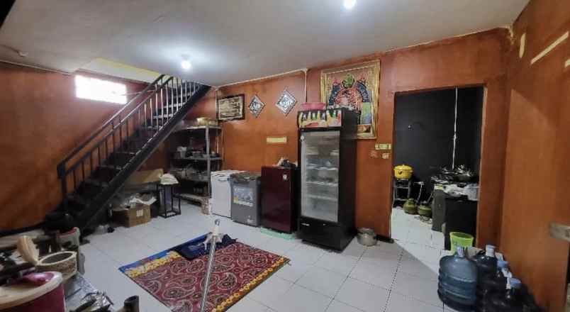 dijual ruko gudang kantor cisaranten wetan kec