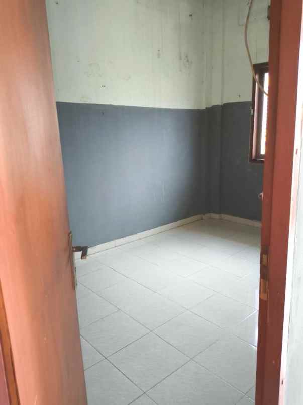 dijual ruko gudang kantor harapan indah 1 perumahan