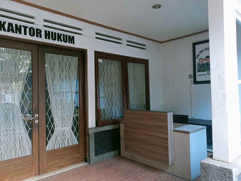 dijual ruko gudang kantor jl surapati no 19