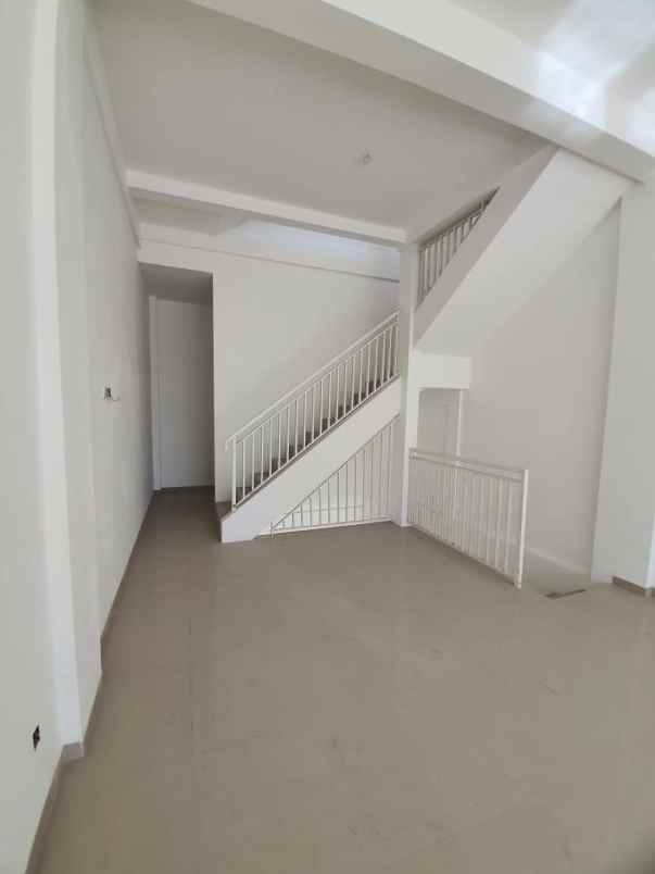 dijual ruko gudang kantor kalijudan