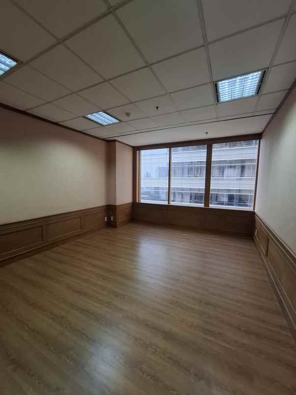 dijual ruko gudang kantor menara sudirman