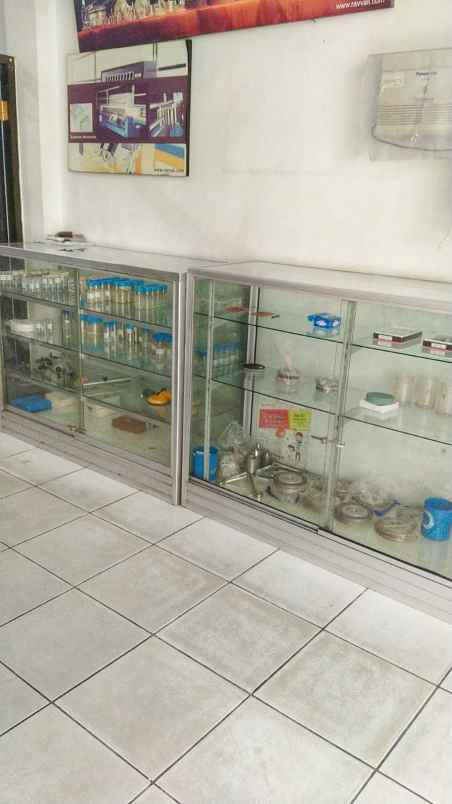 dijual ruko gudang kantor pasar besar wetan bubutan