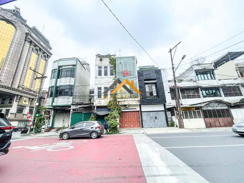 dijual ruko jalan s parman dekat jl kejaksaan medan