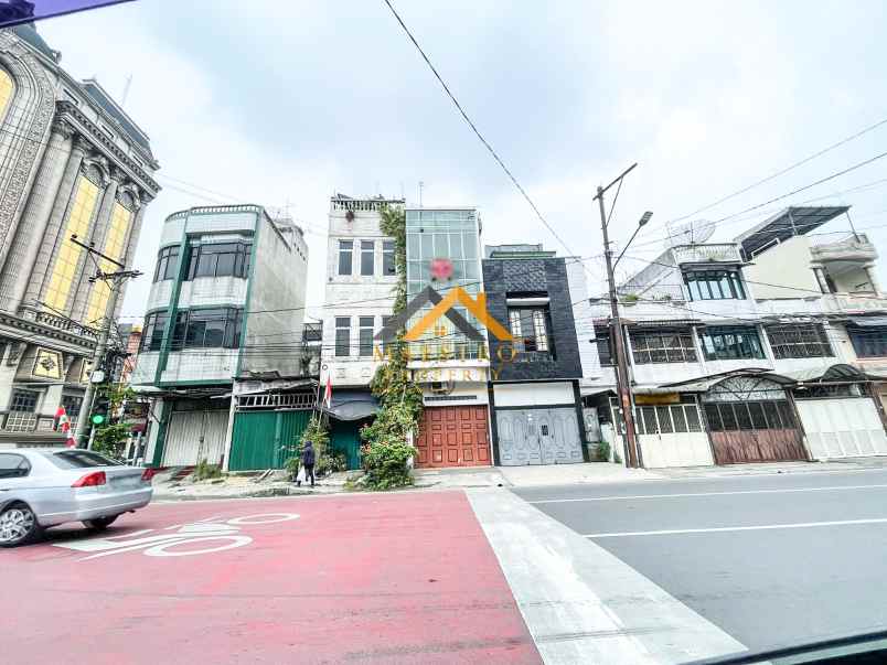 dijual ruko jalan s parman dekat jl kejaksaan medan