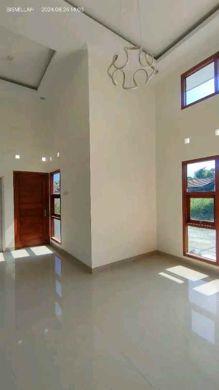 dijual rumah 1 km alun2