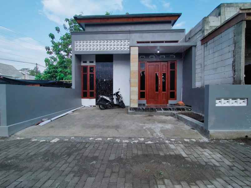 dijual rumah argorejo kec sedayu
