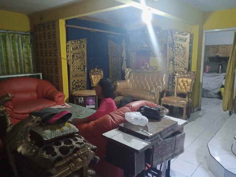 dijual rumah arsitek kokoh terjamin