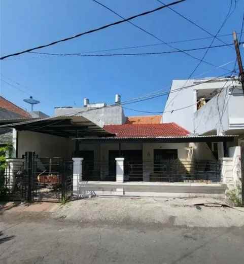 dijual rumah babatan pantai barat