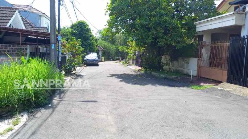 dijual rumah bakti jaya