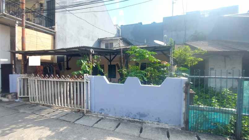 dijual rumah bangun cipta sarana bcs