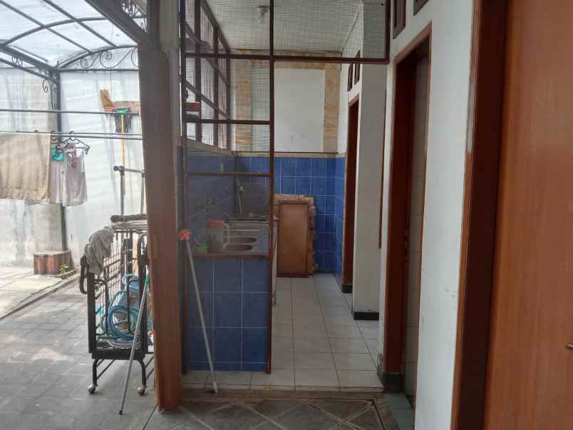 dijual rumah banyumanik