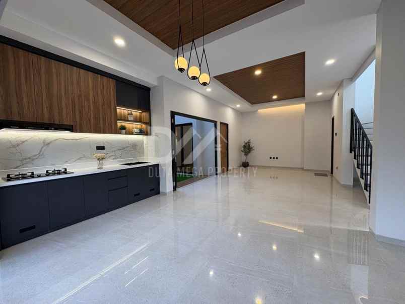 dijual rumah baru di kencana loka bsd