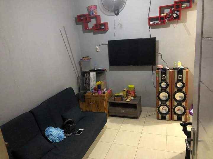 dijual rumah belakang dipo krl stasiun