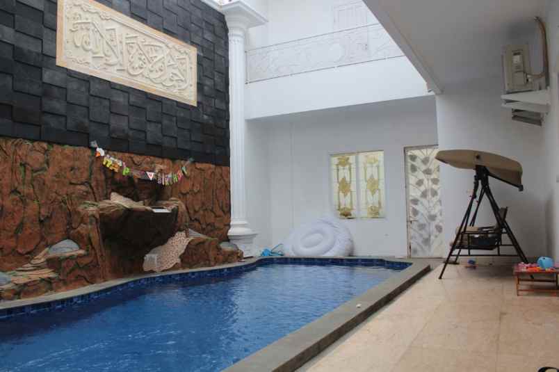 dijual rumah billymoon pondok kelapa