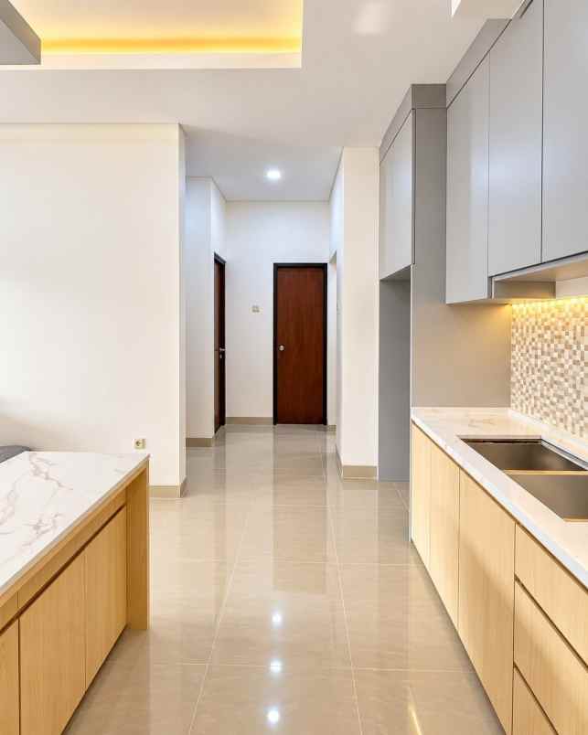 dijual rumah bintaro