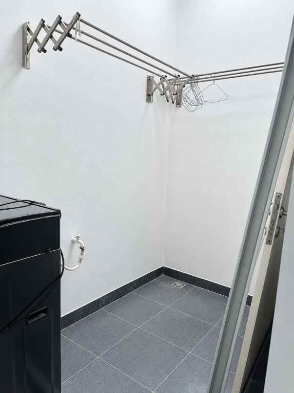 dijual rumah boulevard hijau khi