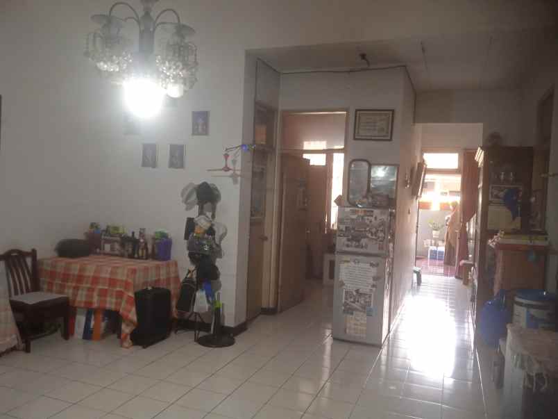 dijual rumah buana gardenia