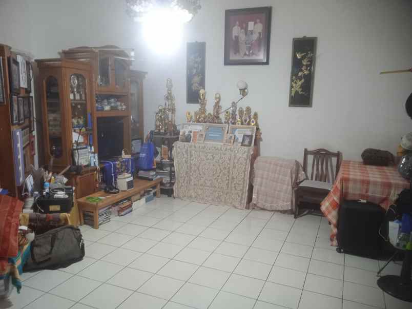 dijual rumah buana gardenia