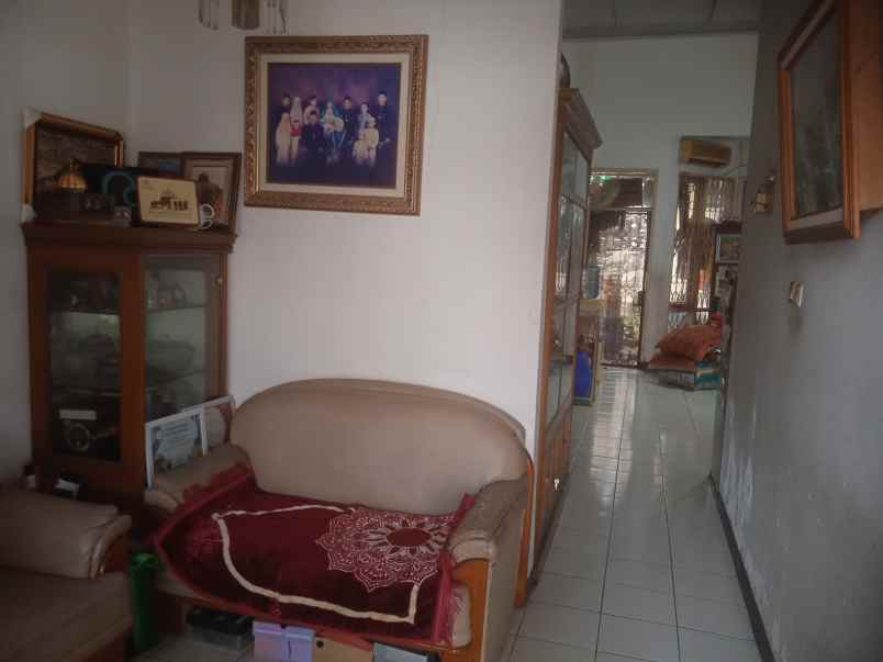 dijual rumah buana gardenia