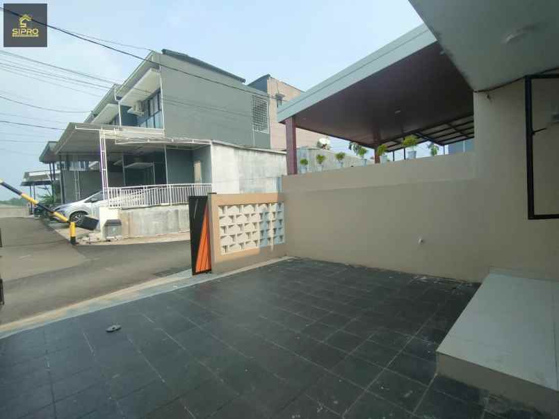 dijual rumah buaran serpong tangsel