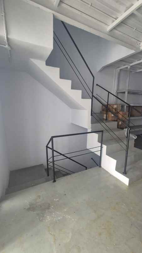 dijual rumah bukit gading mediterania