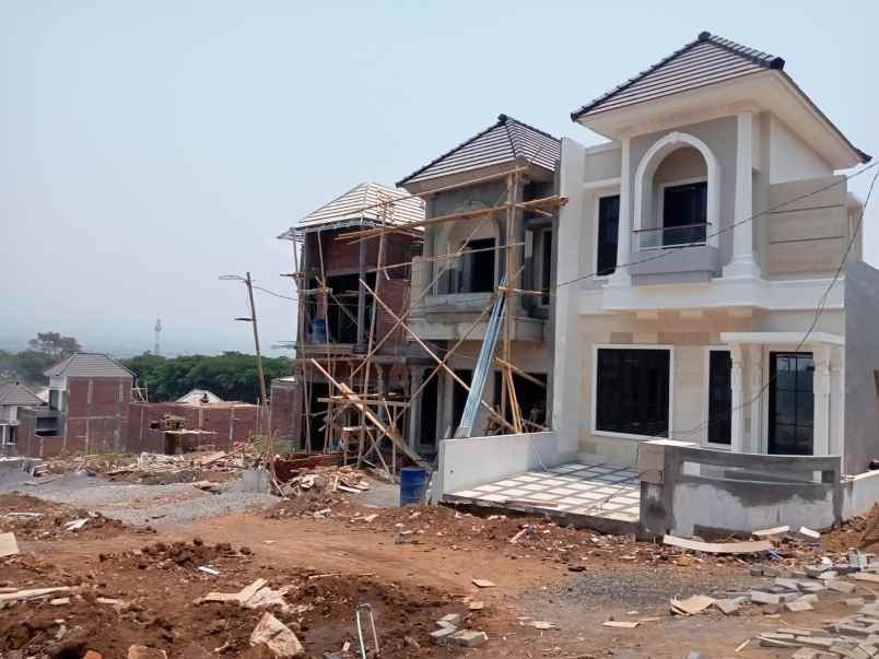 dijual rumah cantik asri mountain view