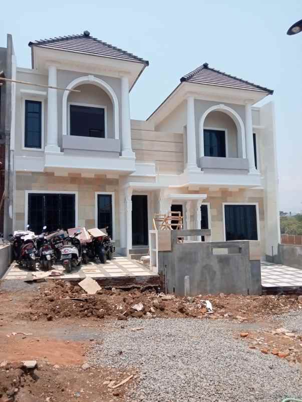 dijual rumah cantik asri mountain view