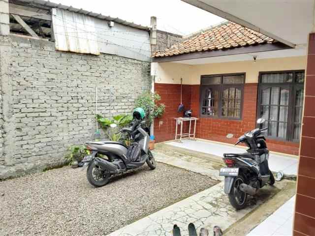 dijual rumah cibeber