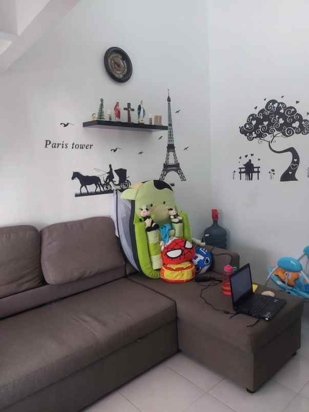 dijual rumah cibubur city