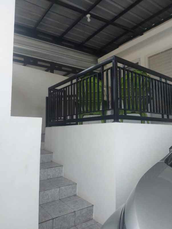 dijual rumah cibubur city