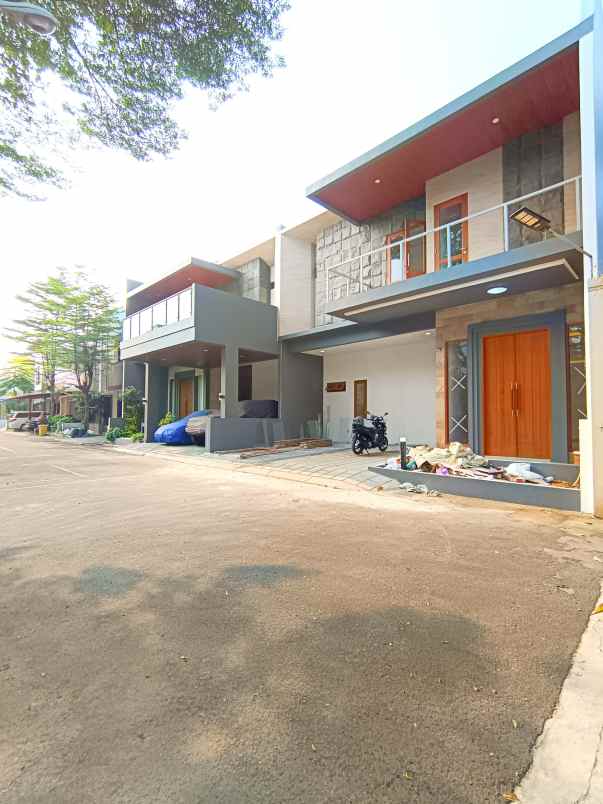 dijual rumah cibubur jakarta timur