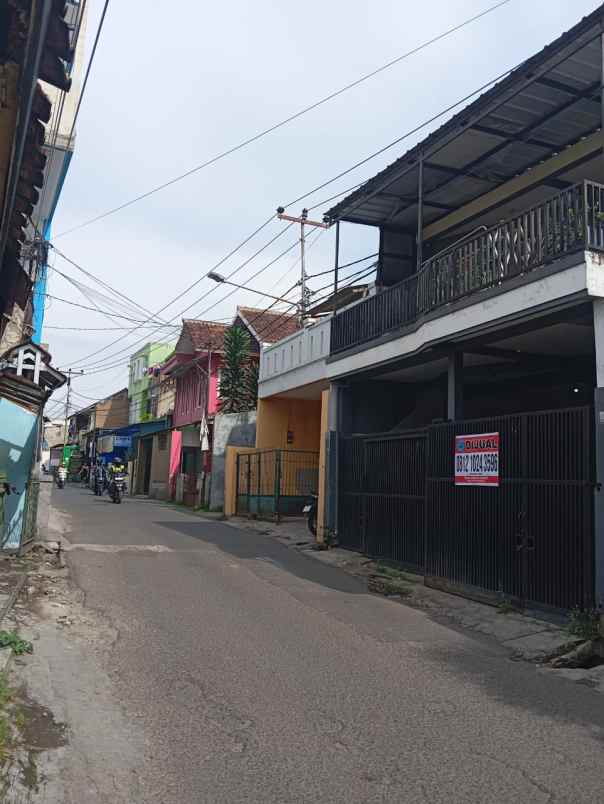 dijual rumah cihanjuang